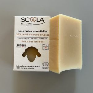 Savon artisanal bio Brebis peaux sensibles pour bébés savonnerie Scala